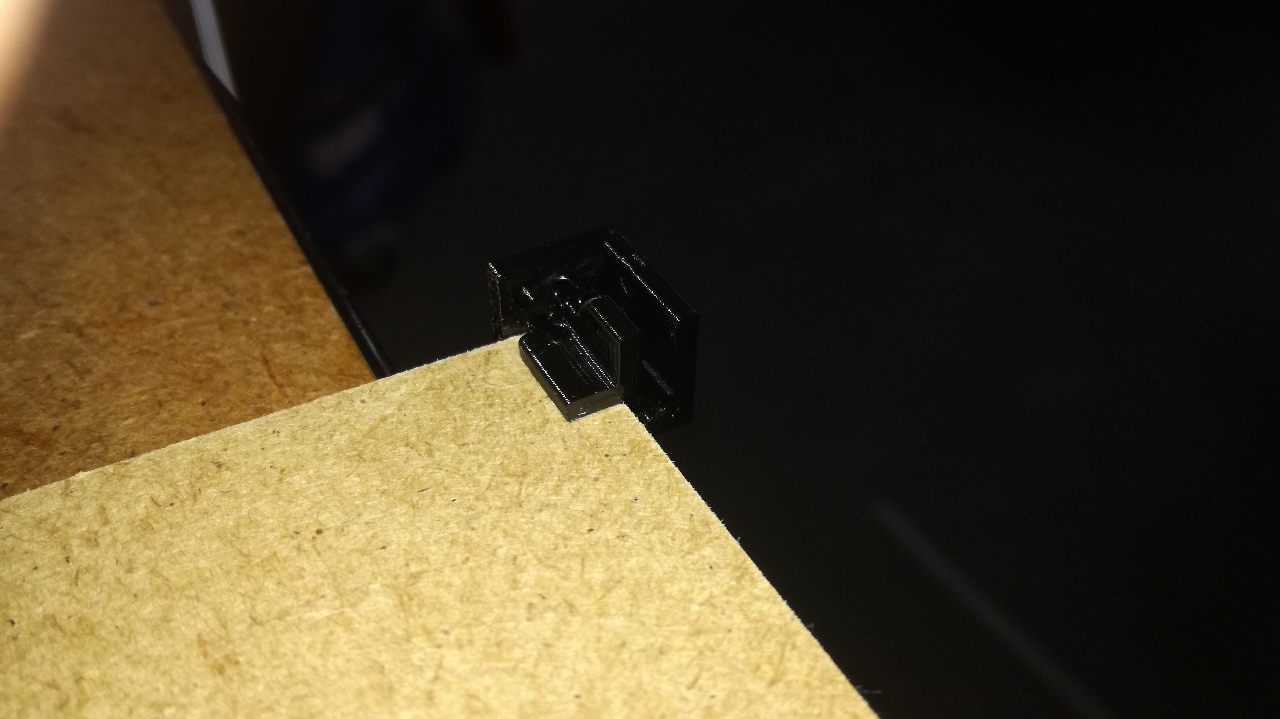 Corner piece stuck to a piece of 3mm wood